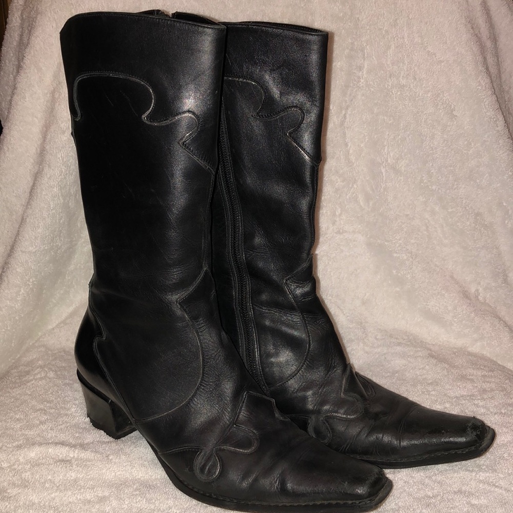 Via Spiga Boots, Western Inspired Style. Size 6.